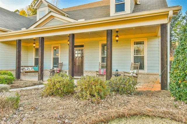 $515,000 | 864 Hawkins Creek Drive, Jefferson, GA 30549