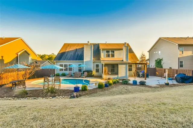 $515,000 | 864 Hawkins Creek Drive, Jefferson, GA 30549