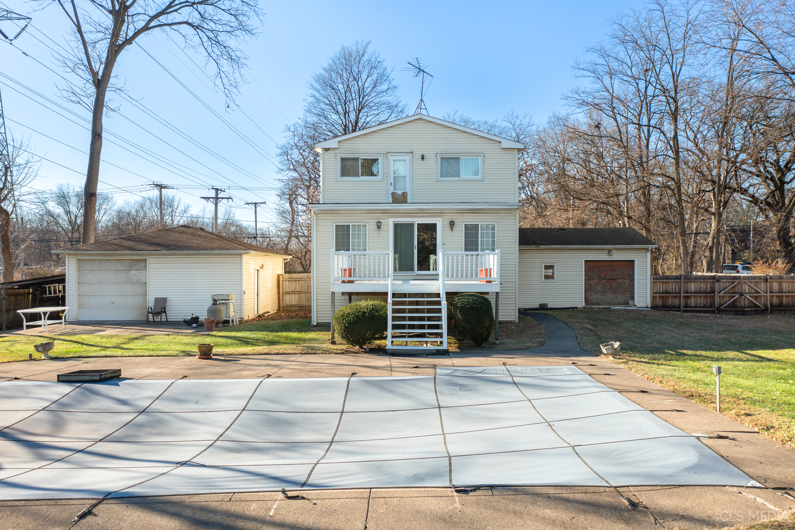 225 East River Road Des Plaines, IL 60016 - Photo 4 of 26 Gallery Image 4