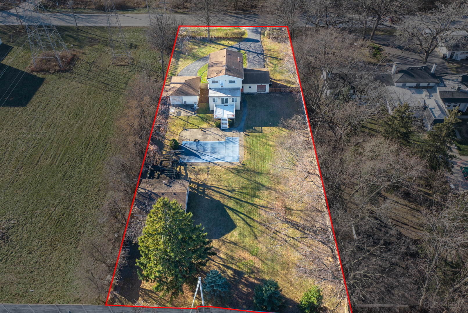 225 East River Road Des Plaines, IL 60016 - Photo 5 of 26 Gallery Image 5