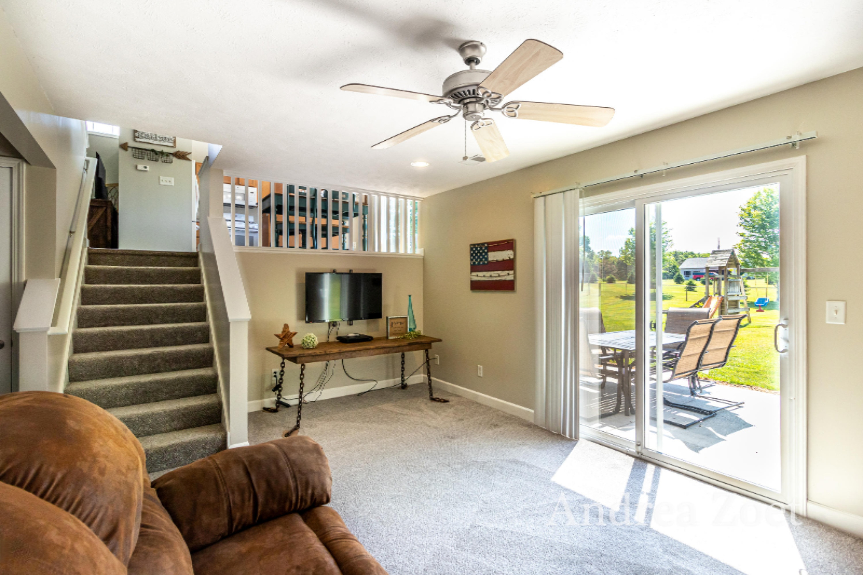 1091 North Irving Road Hastings, MI 49058 - Photo 19 of 38 Family Room