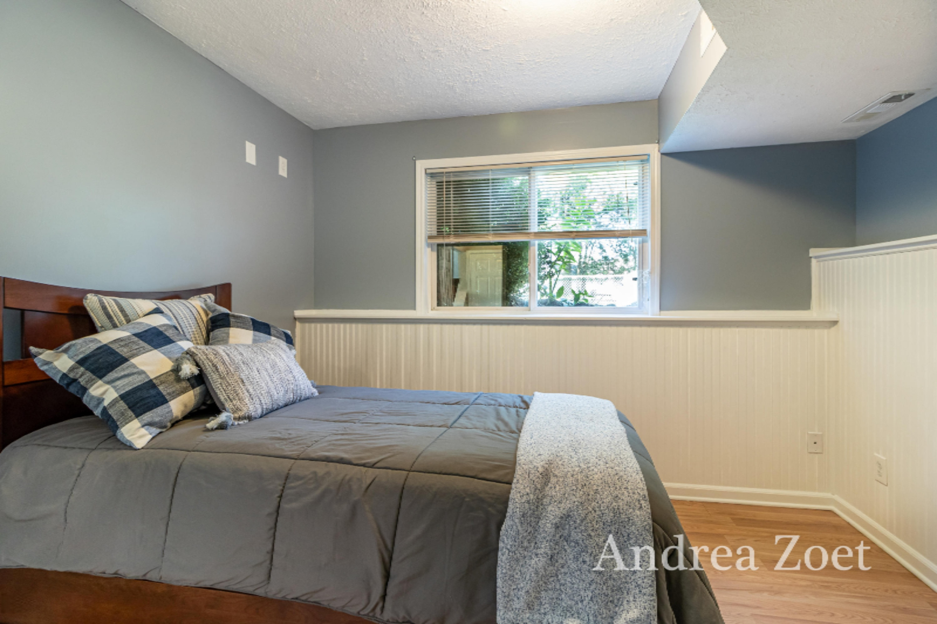 1091 North Irving Road Hastings, MI 49058 - Photo 24 of 38 Bedroom 3