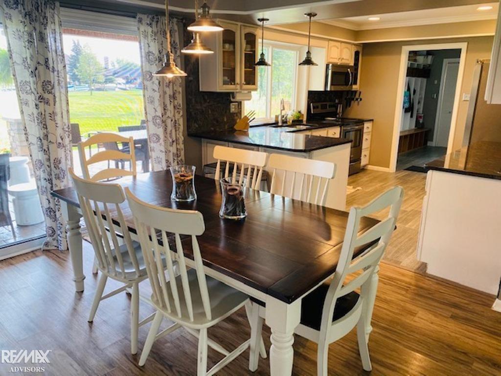 33885 Schneider Road Chesterfield, MI 48047 - Photo 11 of 32