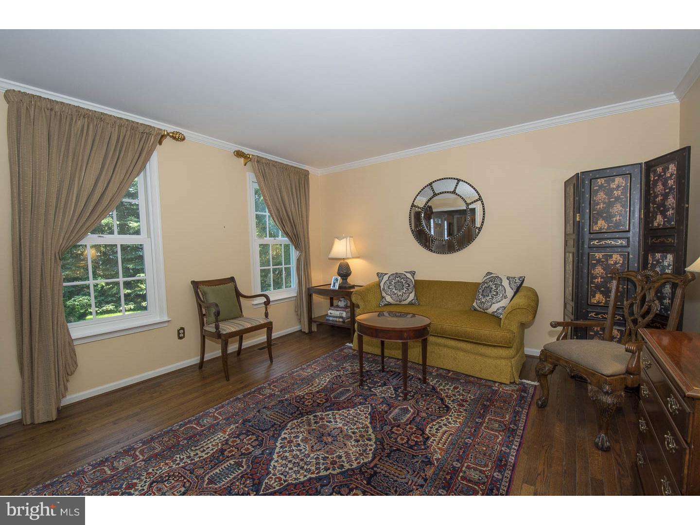 425 Conestoga Road Devon, PA 19333 - Photo 4 of 25 Living Room