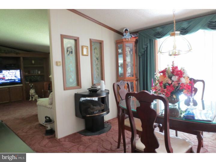 298 Cambridge Road Coatesville, PA 19320 - Photo 3 of 10 Gallery Image 3