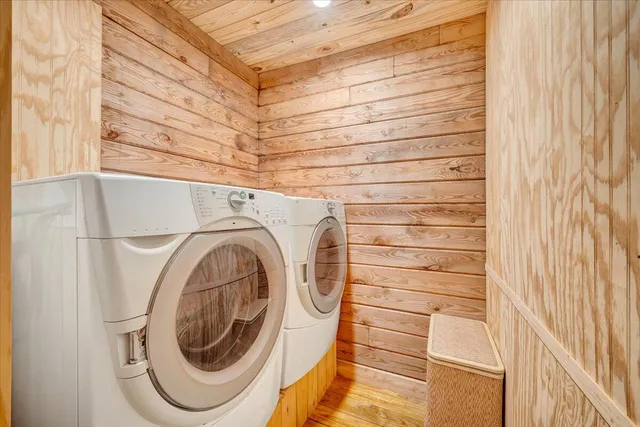 $775,000 | 1121 Buck Tail Court, Pittsville, VA 24139