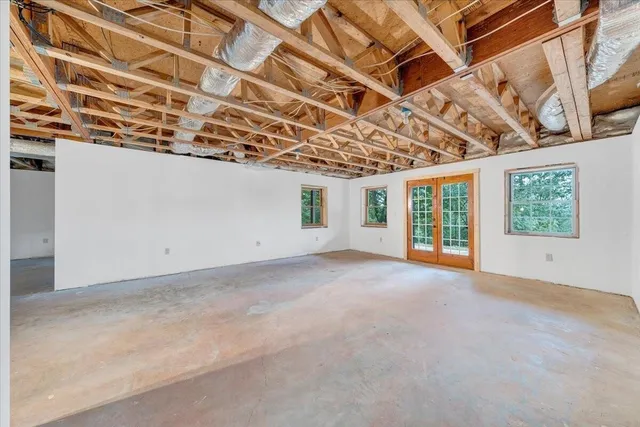 $775,000 | 1121 Buck Tail Court, Pittsville, VA 24139