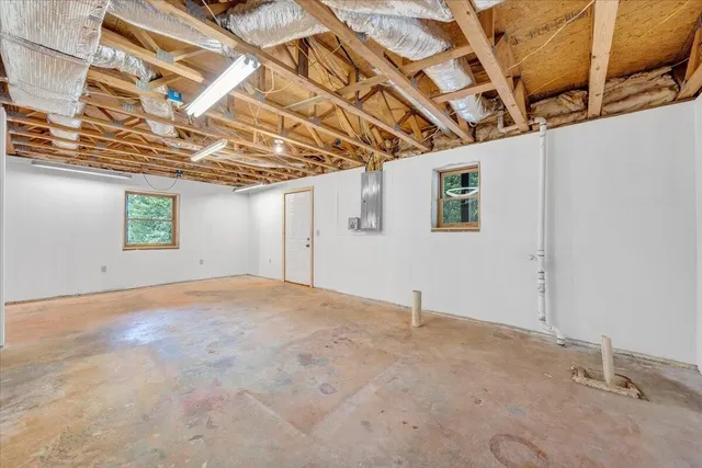 $775,000 | 1121 Buck Tail Court, Pittsville, VA 24139