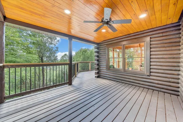 $775,000 | 1121 Buck Tail Court, Pittsville, VA 24139