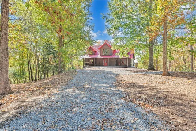 $775,000 | 1121 Buck Tail Court, Pittsville, VA 24139