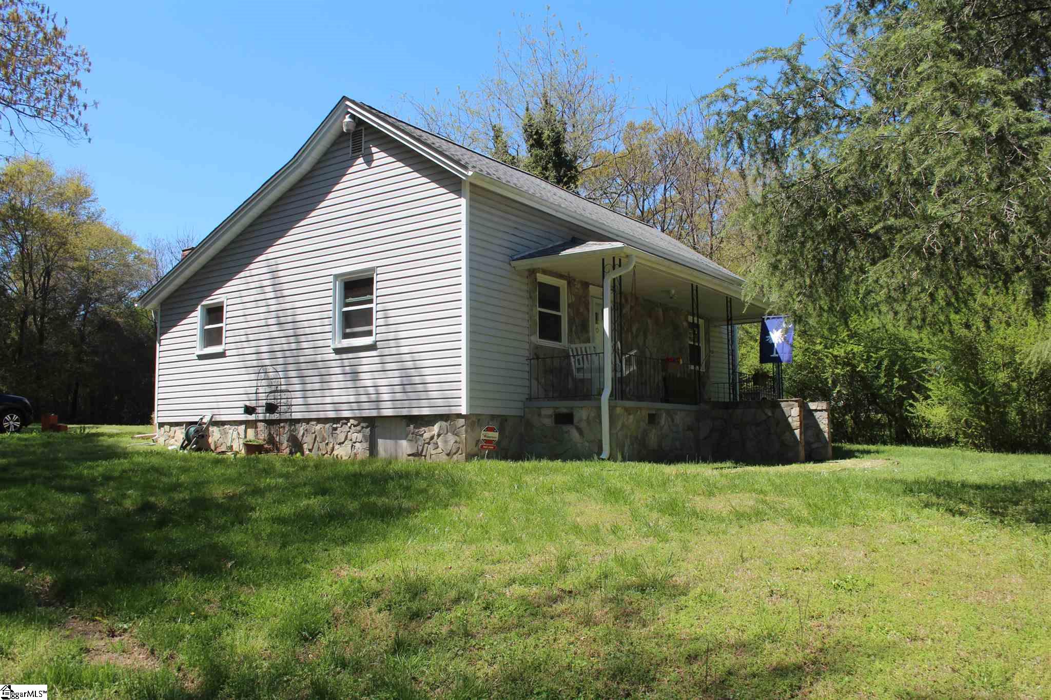 108 Cedar Falls Road Pelzer, SC 29669 - Photo 3 of 24