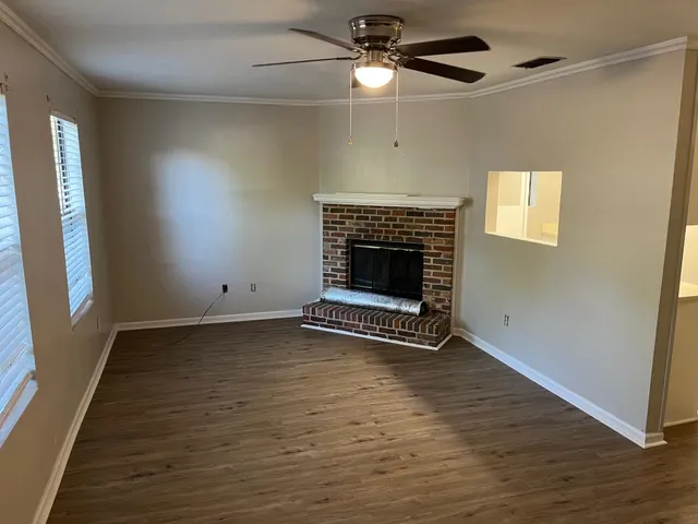 $1,200 | 2077 Hanover Court, Tallahassee, FL 32303