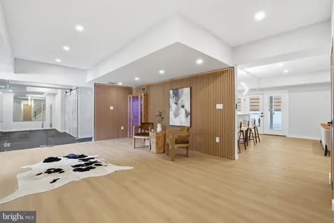 $5,295,000 | 1124 Savile Lane, McLean, VA 22101