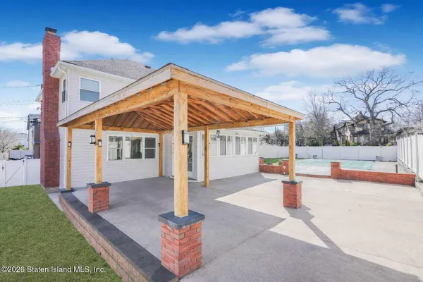 $2,188,000 | 45 Poe Street | Tottenville