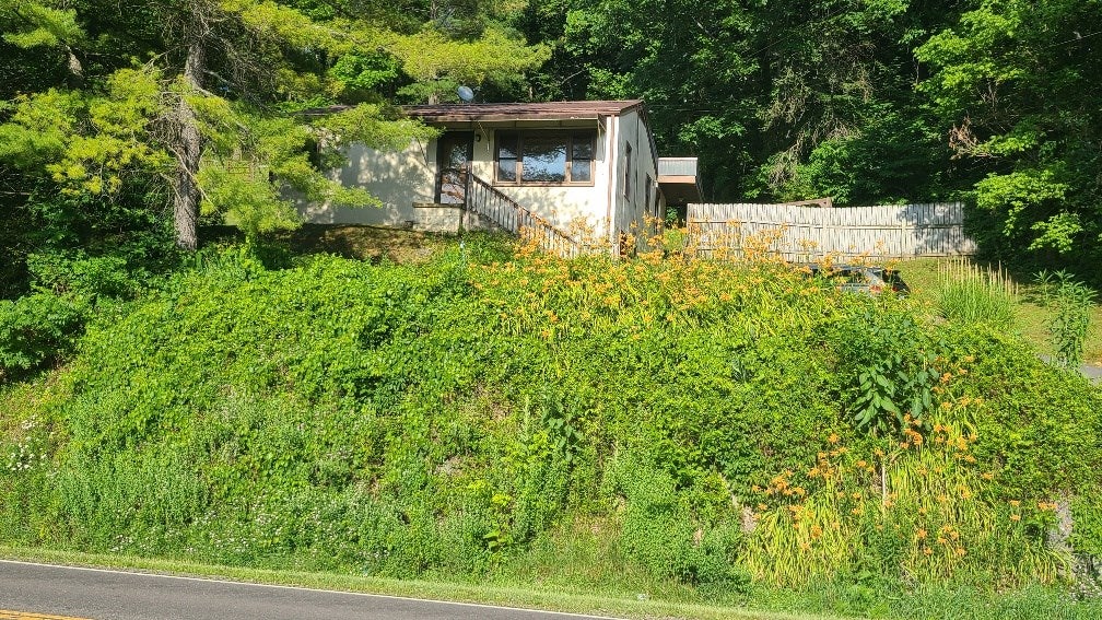 1167 Whitetop Road Chilhowie, VA 24319 - Photo 16 of 22 Gallery Image 16