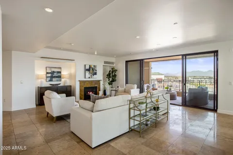$2,650,000 | 7181 East Camelback Road, Unit 904, Scottsdale, AZ 85251