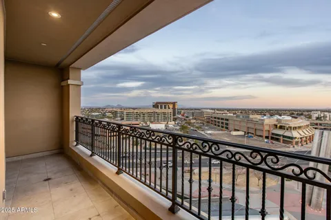 $2,650,000 | 7181 East Camelback Road, Unit 904, Scottsdale, AZ 85251