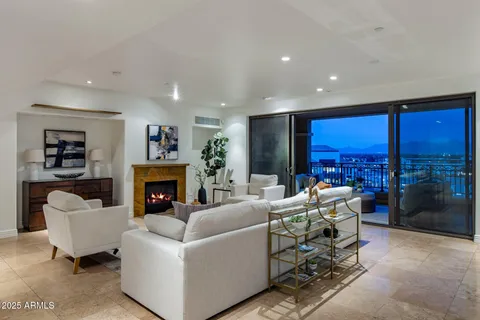 $2,650,000 | 7181 East Camelback Road, Unit 904, Scottsdale, AZ 85251
