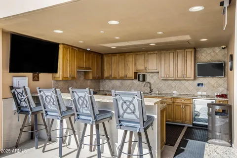 $2,650,000 | 7181 East Camelback Road, Unit 904, Scottsdale, AZ 85251