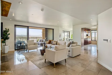 $2,650,000 | 7181 East Camelback Road, Unit 904, Scottsdale, AZ 85251