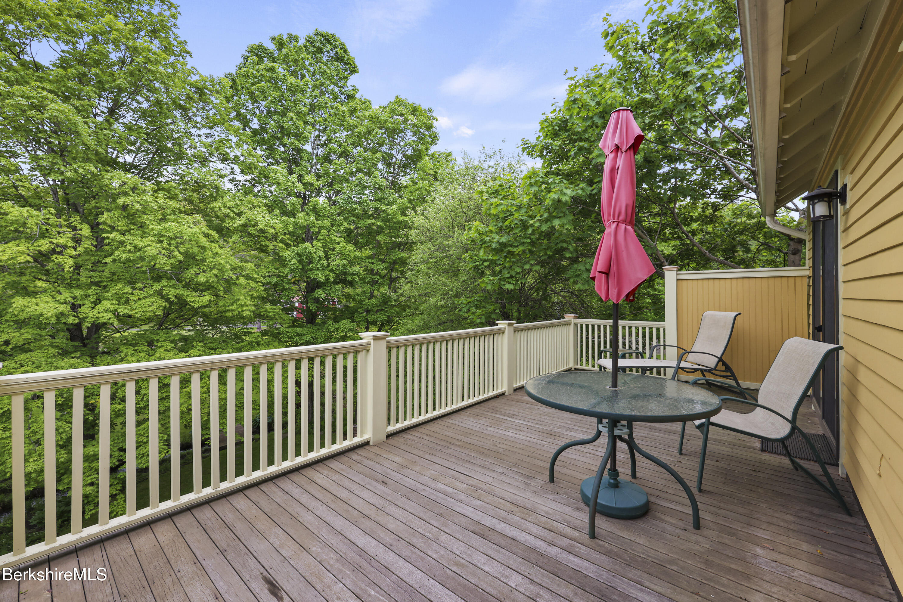5 Stockbridge Road West Stockbridge, MA 01266 - Photo 49 of 60 85 Second Floor Balcony