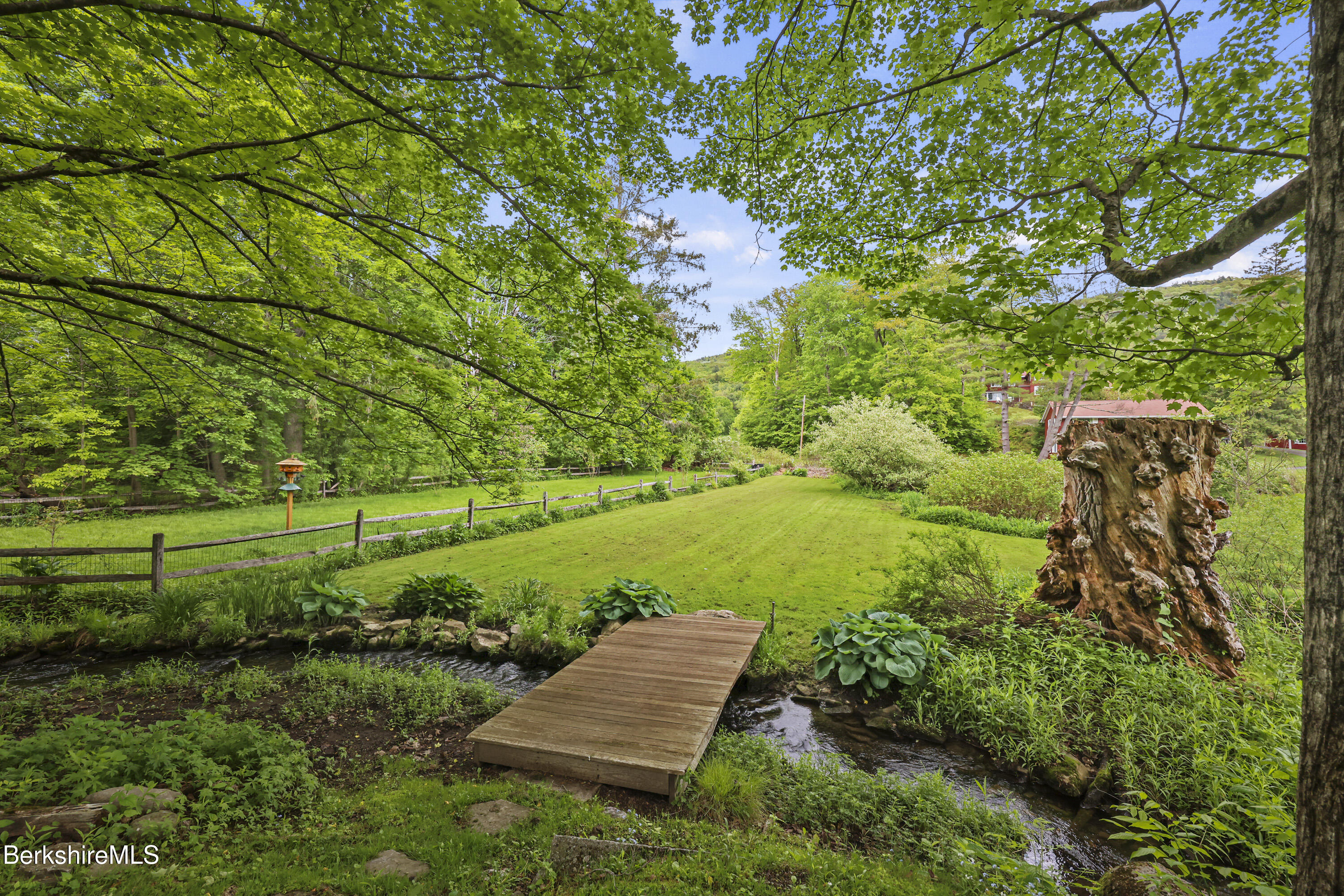 5 Stockbridge Road West Stockbridge, MA 01266 - Photo 8 of 60 115 Back Yard