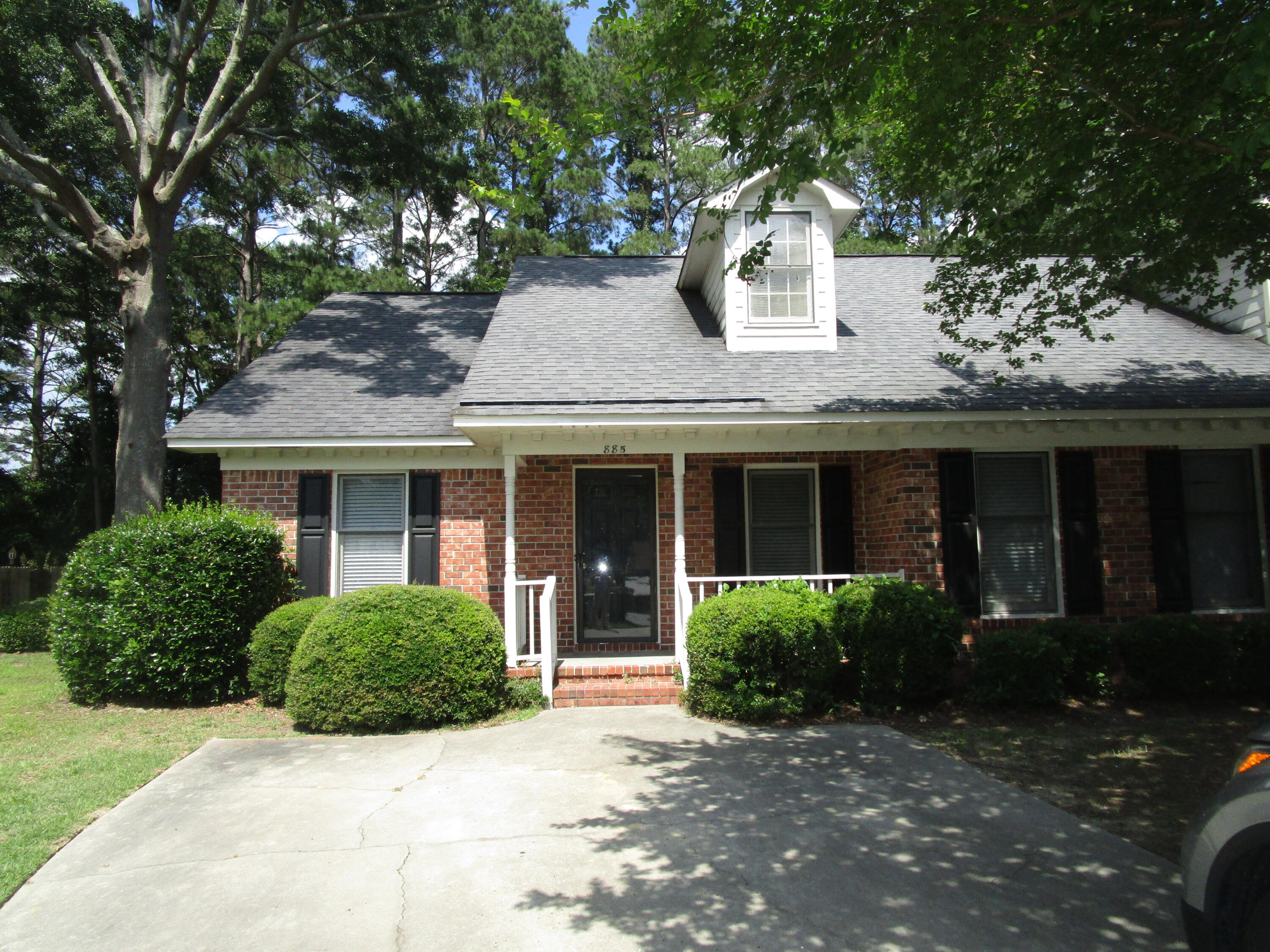 885 Grimble Court Sumter, SC 29150 - Photo 1 of 15
