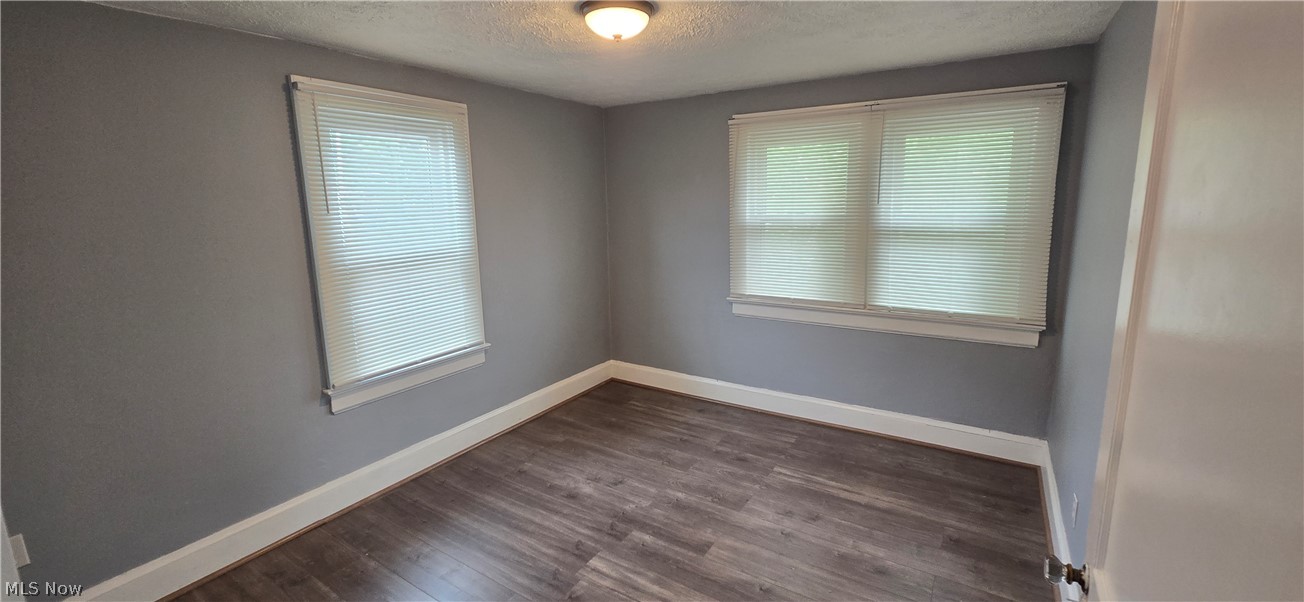 914 Dan Street Akron, OH 44310 - Photo 12 of 23