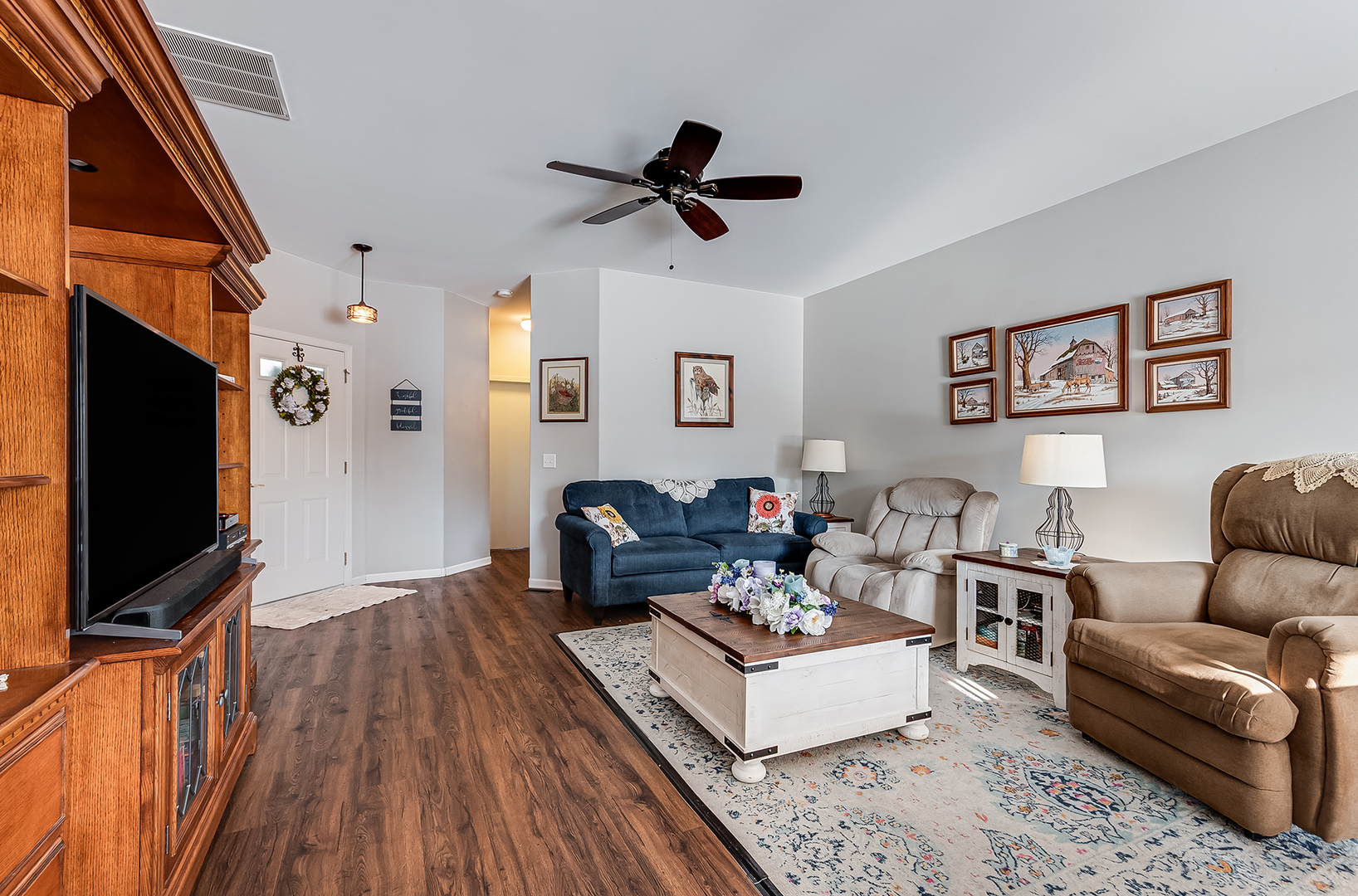 2525 Park Ridge Court, Unit 2525 Crest Hill, IL 60403 - Photo 6 of 21