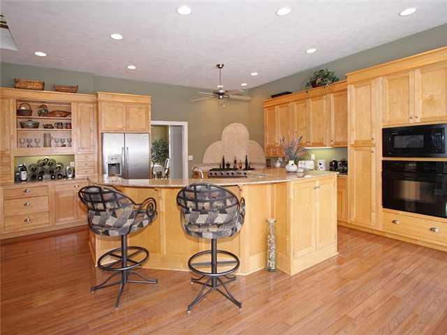 1397 Cherry Tree Road Avon, IN 46123 - Photo 8 of 24 Gallery Image 8