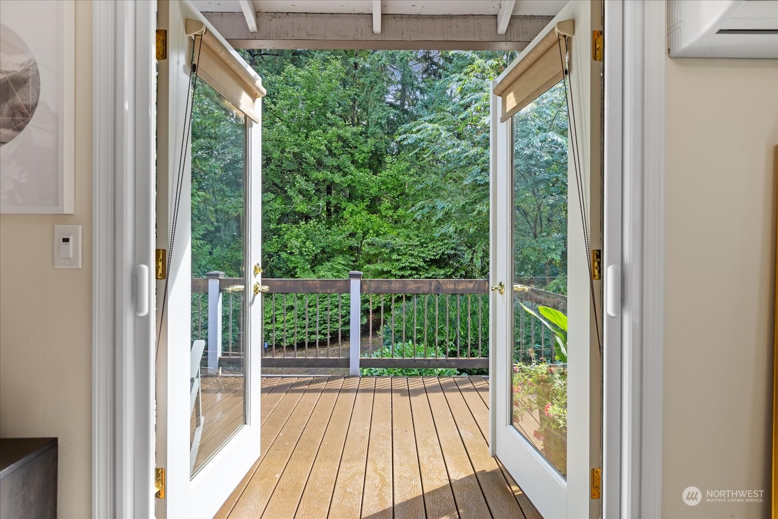 25927 Southeast 164th Street Issaquah, WA 98027 - Photo 16 of 40