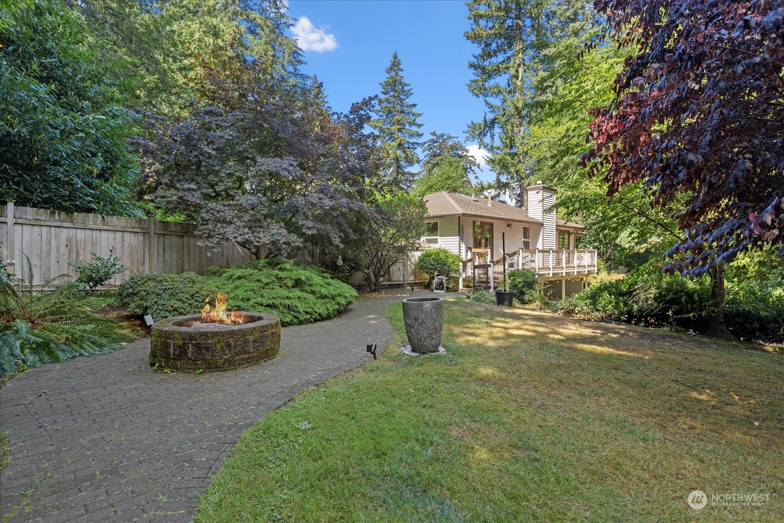 25927 Southeast 164th Street Issaquah, WA 98027 - Photo 32 of 40