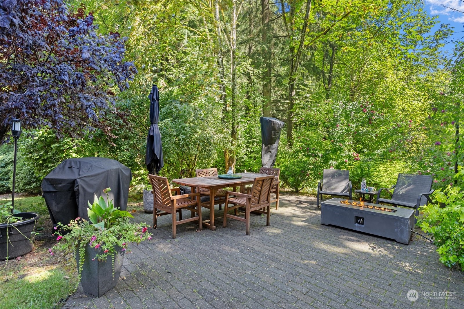 25927 Southeast 164th Street Issaquah, WA 98027 - Photo 33 of 40