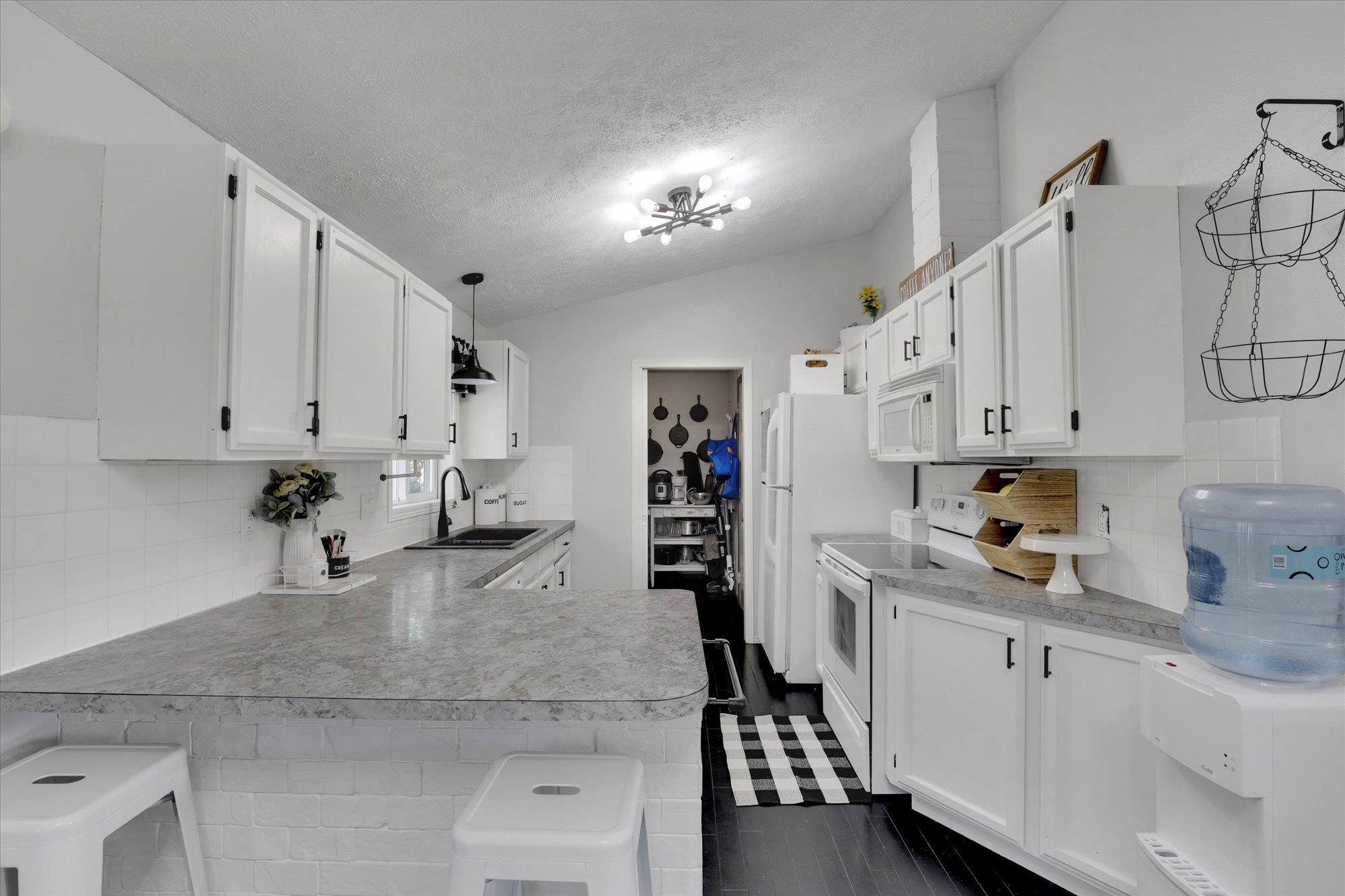 1521 Ridgeview Drive Cheney, WA 99004 - Photo 5 of 21 Gallery Image 5