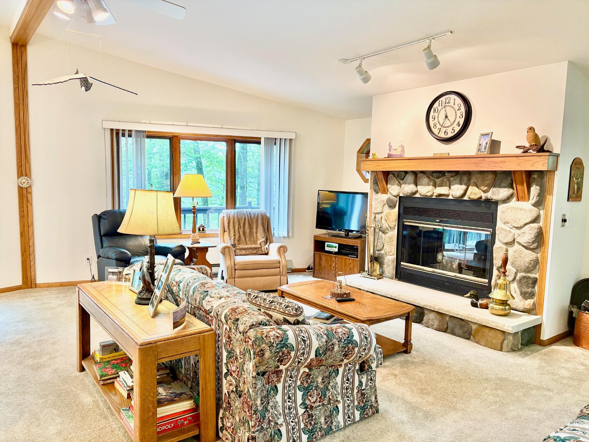 7140 Somo Lane Rhinelander, WI 54501 - Photo 5 of 30 Gallery Image 5
