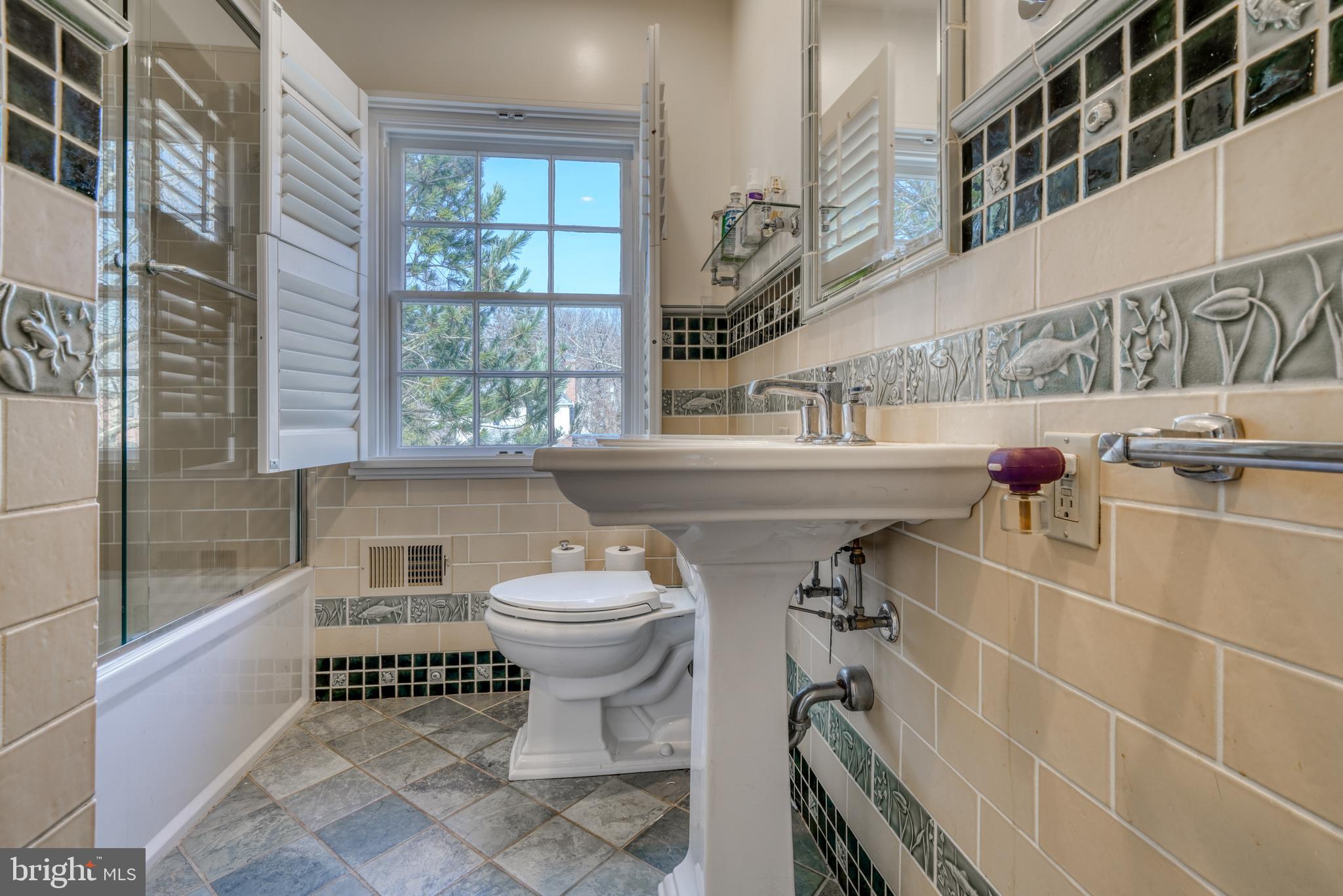 327 Broadmoor Road Baltimore, MD 21212 - Photo 28 of 48