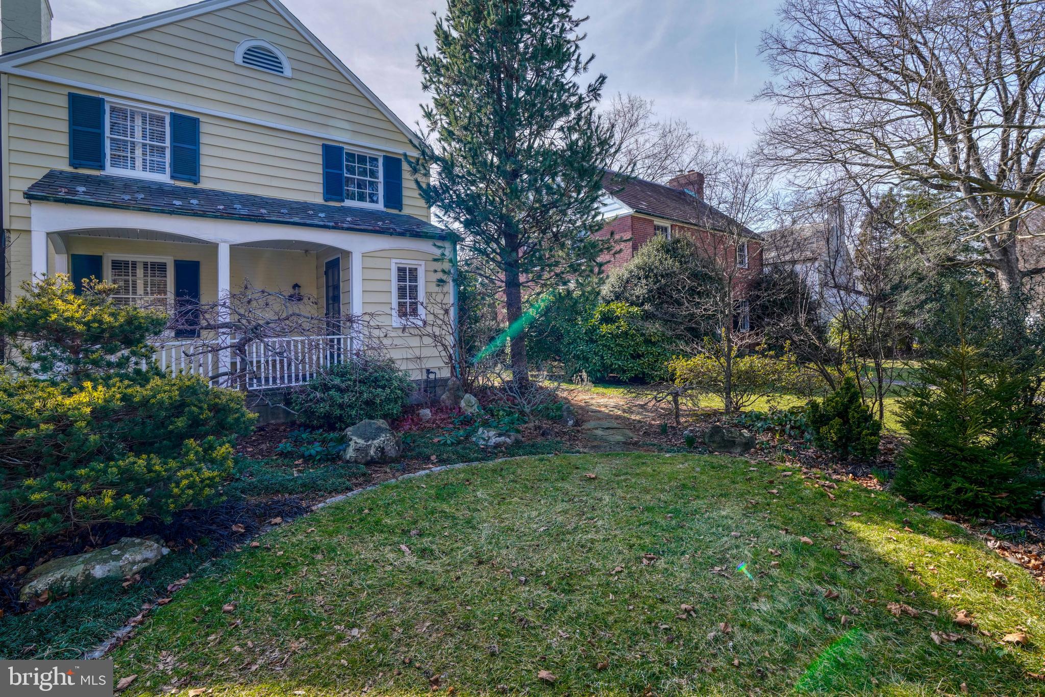 327 Broadmoor Road Baltimore, MD 21212 - Photo 3 of 48