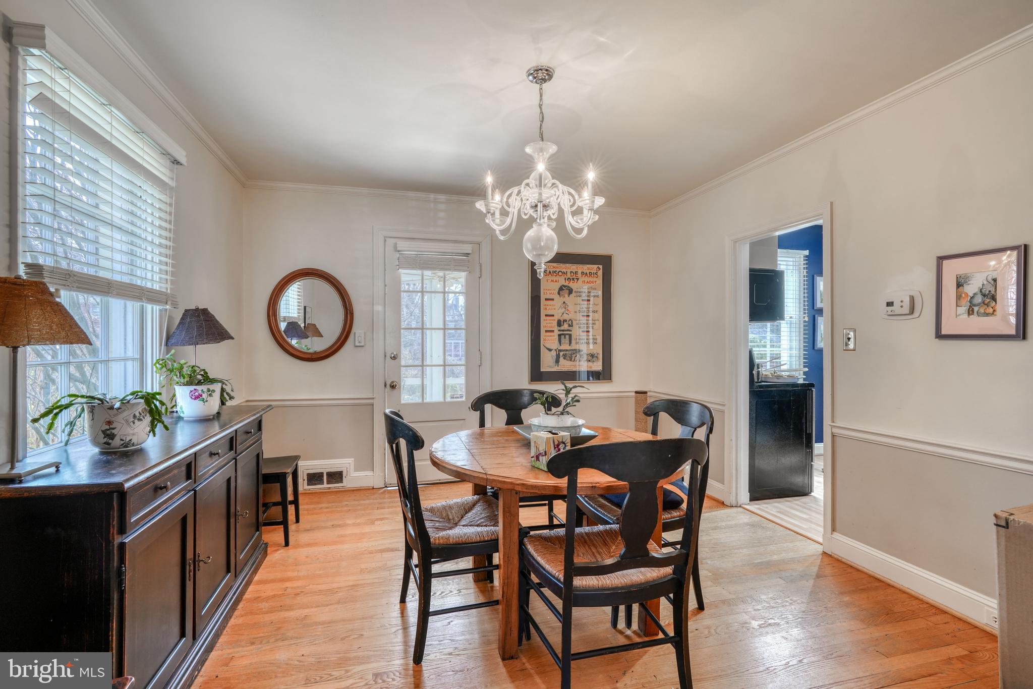 327 Broadmoor Road Baltimore, MD 21212 - Photo 10 of 48