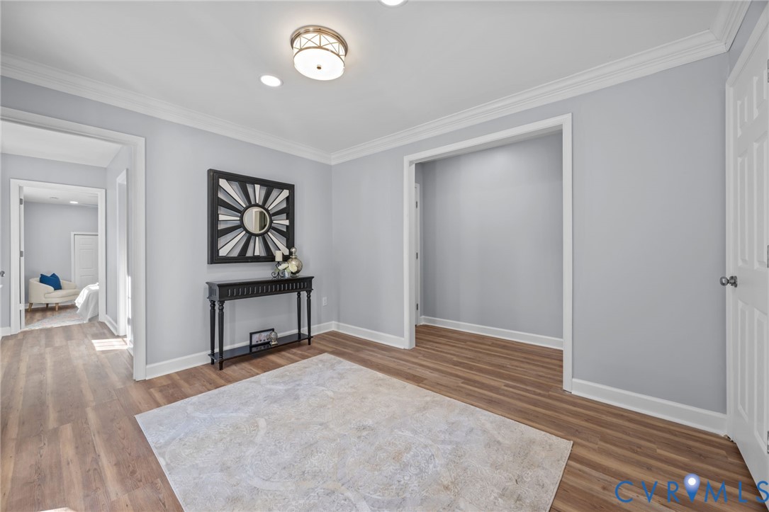 8323 Raven Run Drive Mechanicsville, VA 23111 - Photo 6 of 50 Foyer