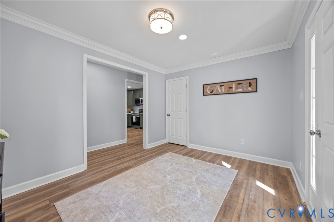 8323 Raven Run Drive Mechanicsville, VA 23111 - Photo 7 of 50 Foyer