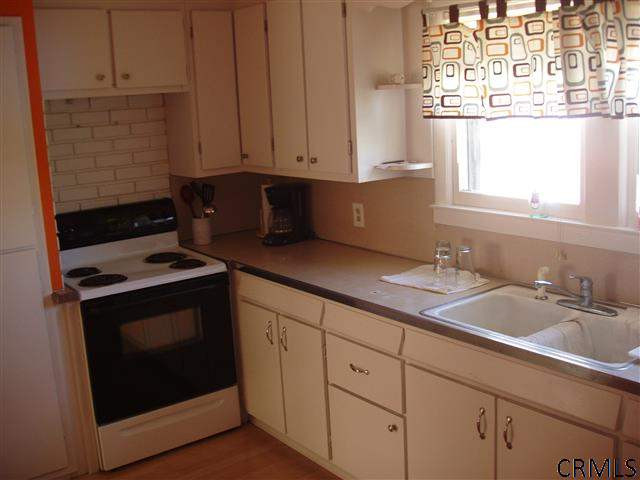 366 Princetown Road Rotterdam, NY 12306 - Photo 3 of 17 Photo 3