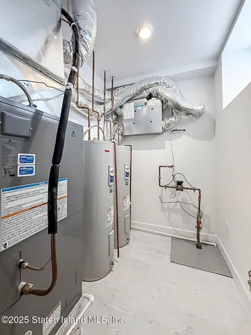 $1,299,000 | 106 Wieland Avenue | Woodrow