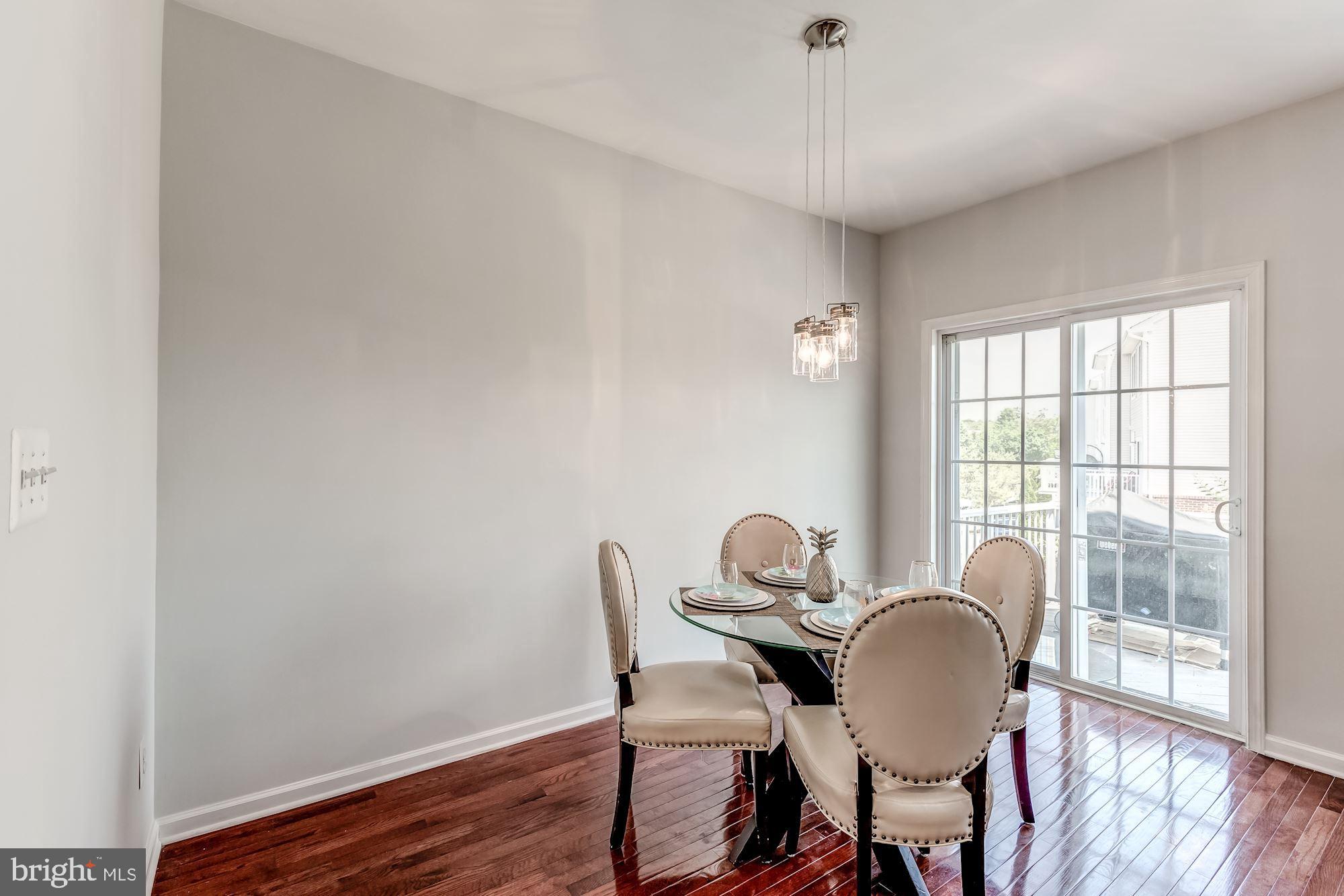 25450 South Riding Boulevard Chantilly, VA 20152 - Photo 17 of 41 Gallery Image 17