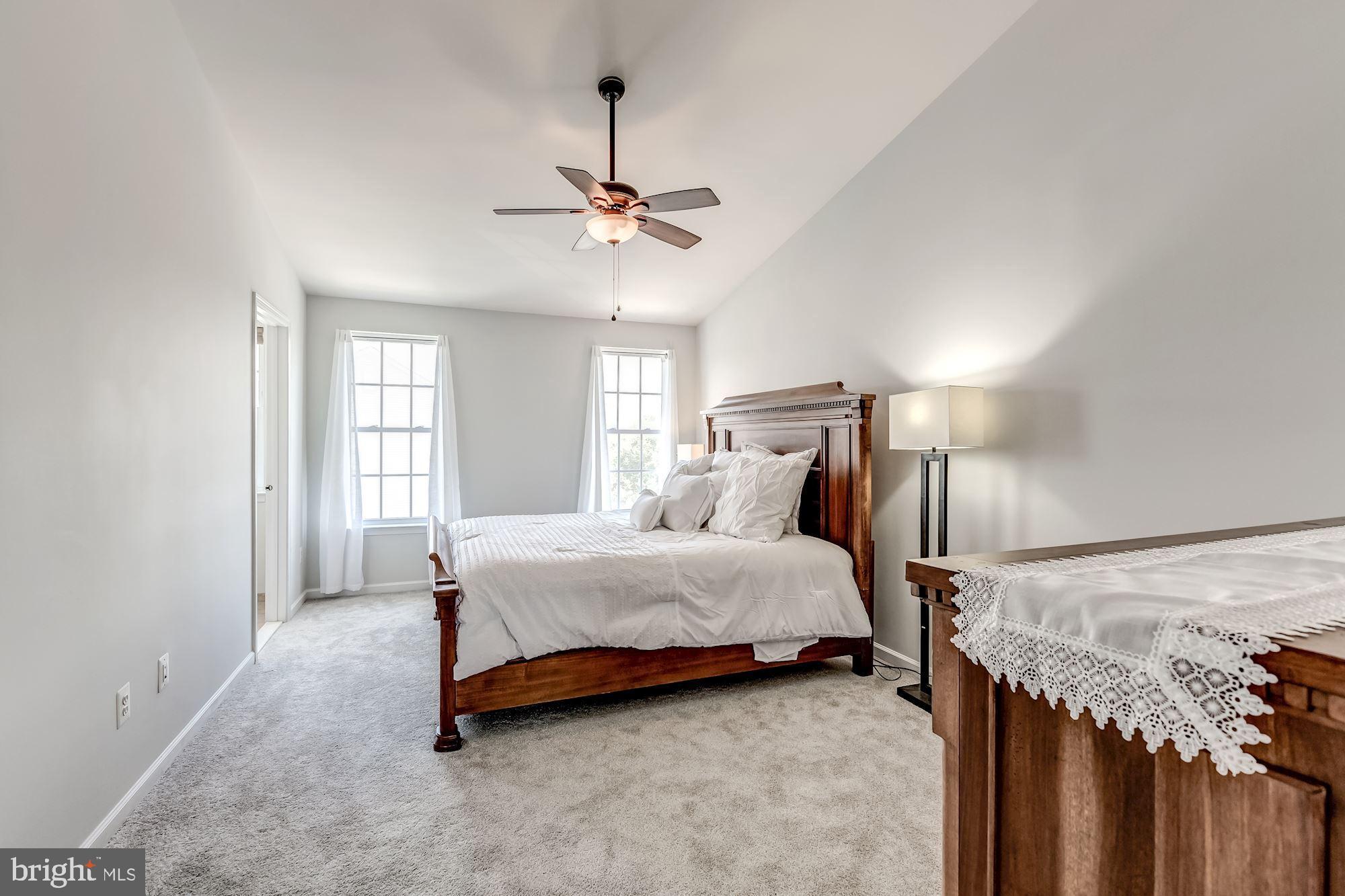 25450 South Riding Boulevard Chantilly, VA 20152 - Photo 27 of 41 Gallery Image 27