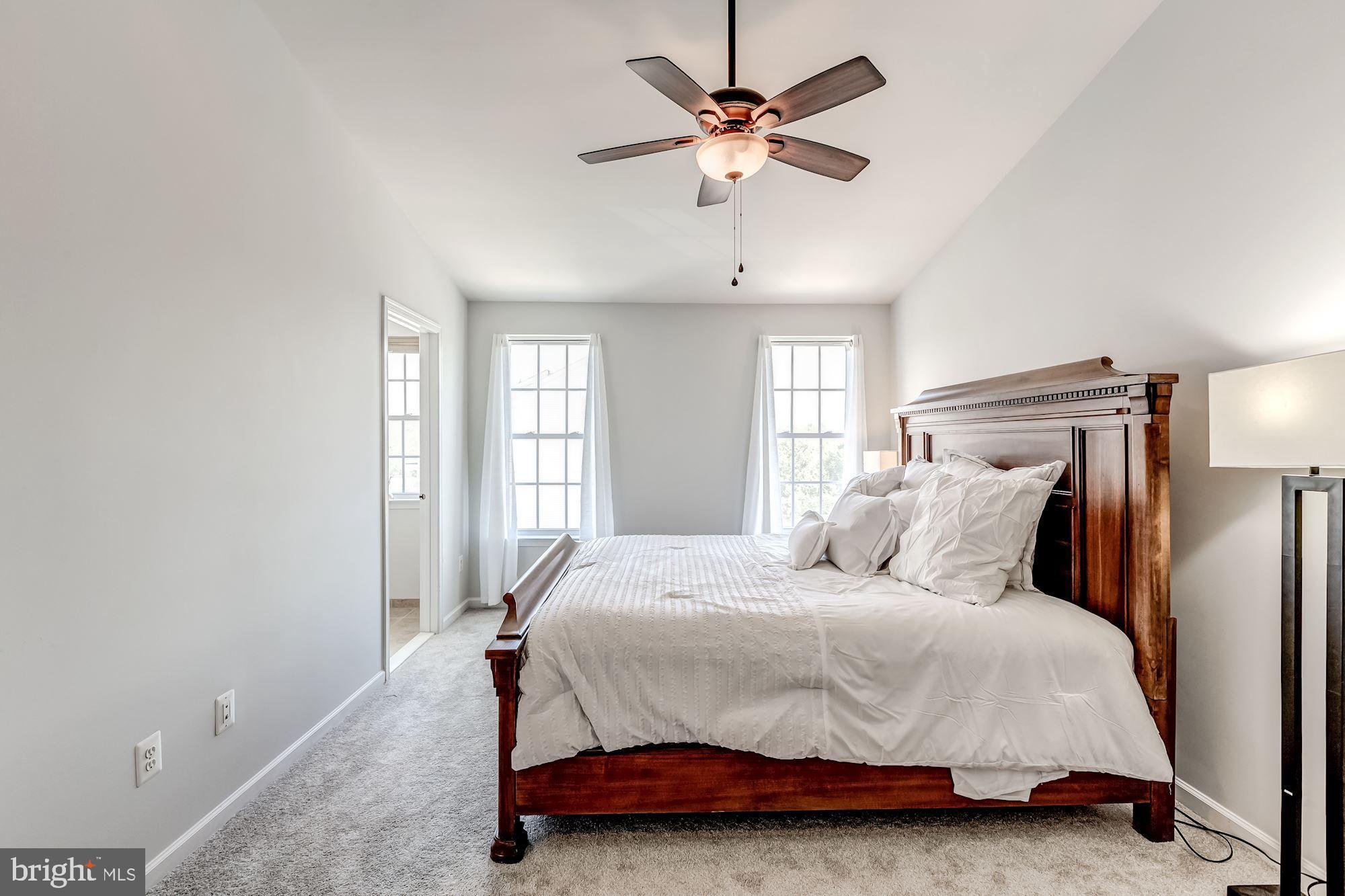 25450 South Riding Boulevard Chantilly, VA 20152 - Photo 28 of 41 Gallery Image 28