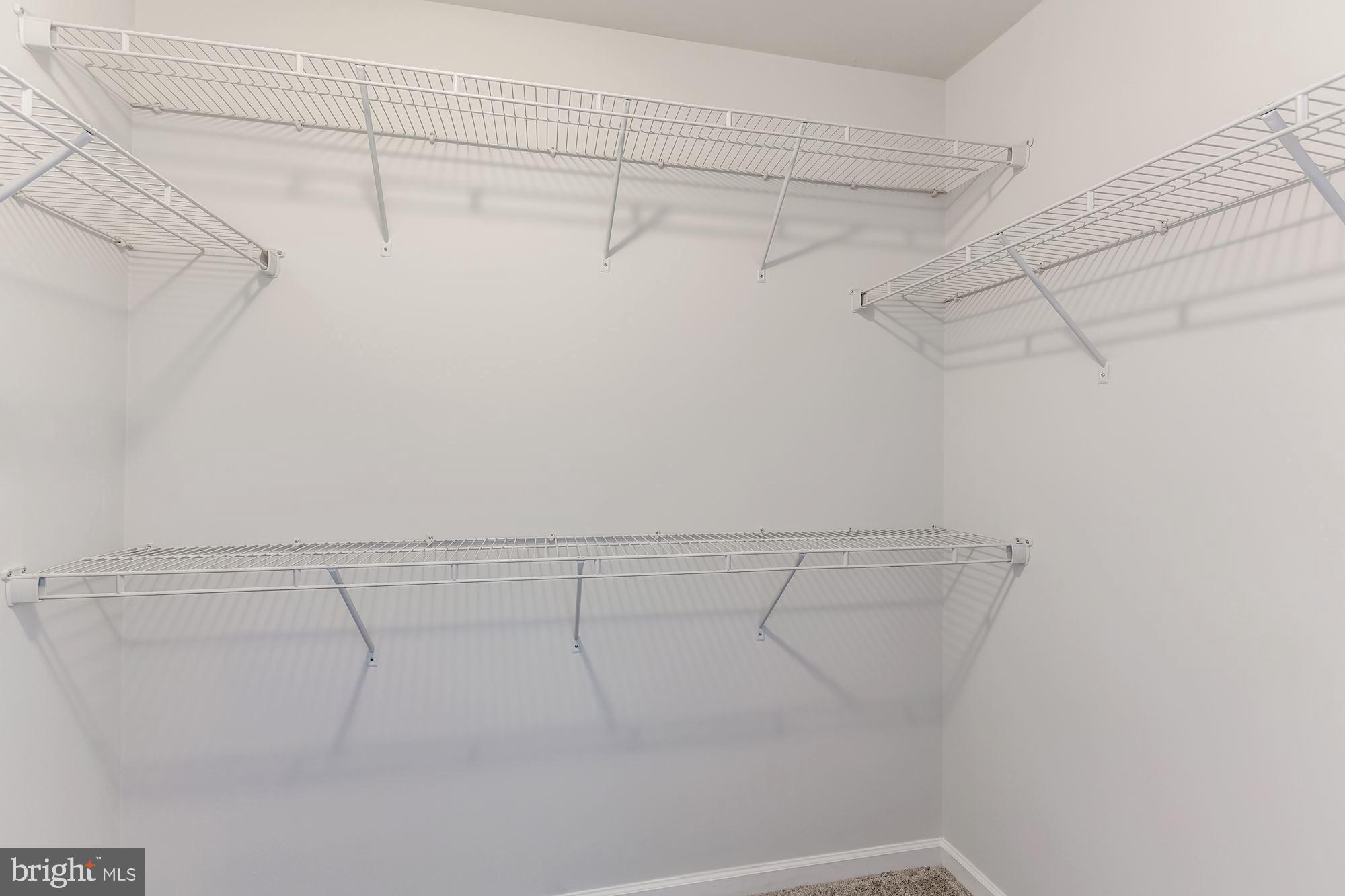 25450 South Riding Boulevard Chantilly, VA 20152 - Photo 30 of 41 Gallery Image 30