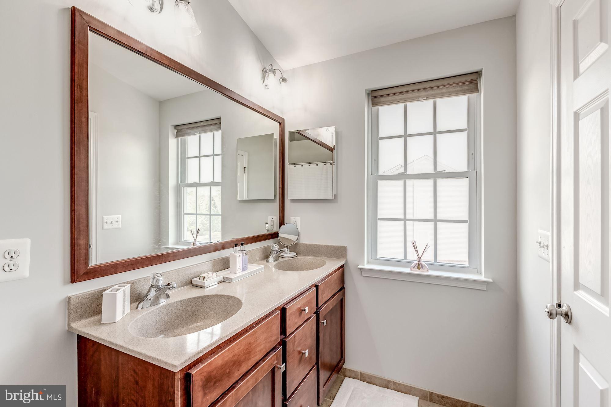 25450 South Riding Boulevard Chantilly, VA 20152 - Photo 31 of 41 Gallery Image 31