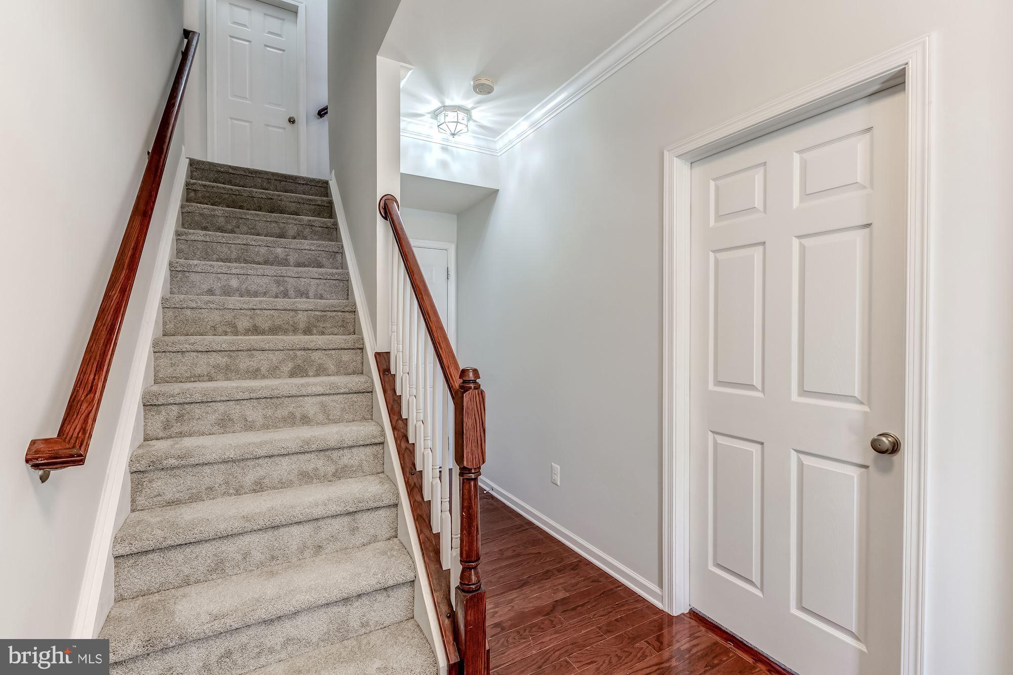 25450 South Riding Boulevard Chantilly, VA 20152 - Photo 9 of 41 Gallery Image 9