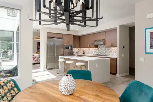 $1,495,000 | 233 Calle La Soledad, Palm Springs, CA 92262