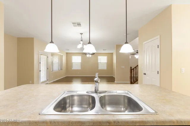 $2,495 | 1870 South Colt Drive, Gilbert, AZ 85295